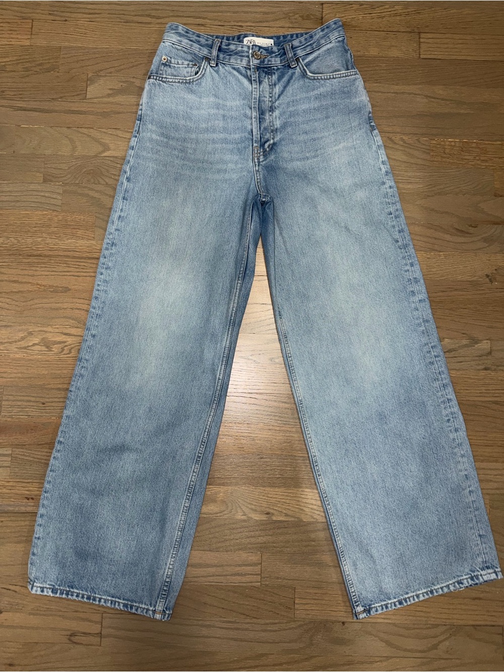 Zara Women’s blue high rise wide leg jeans